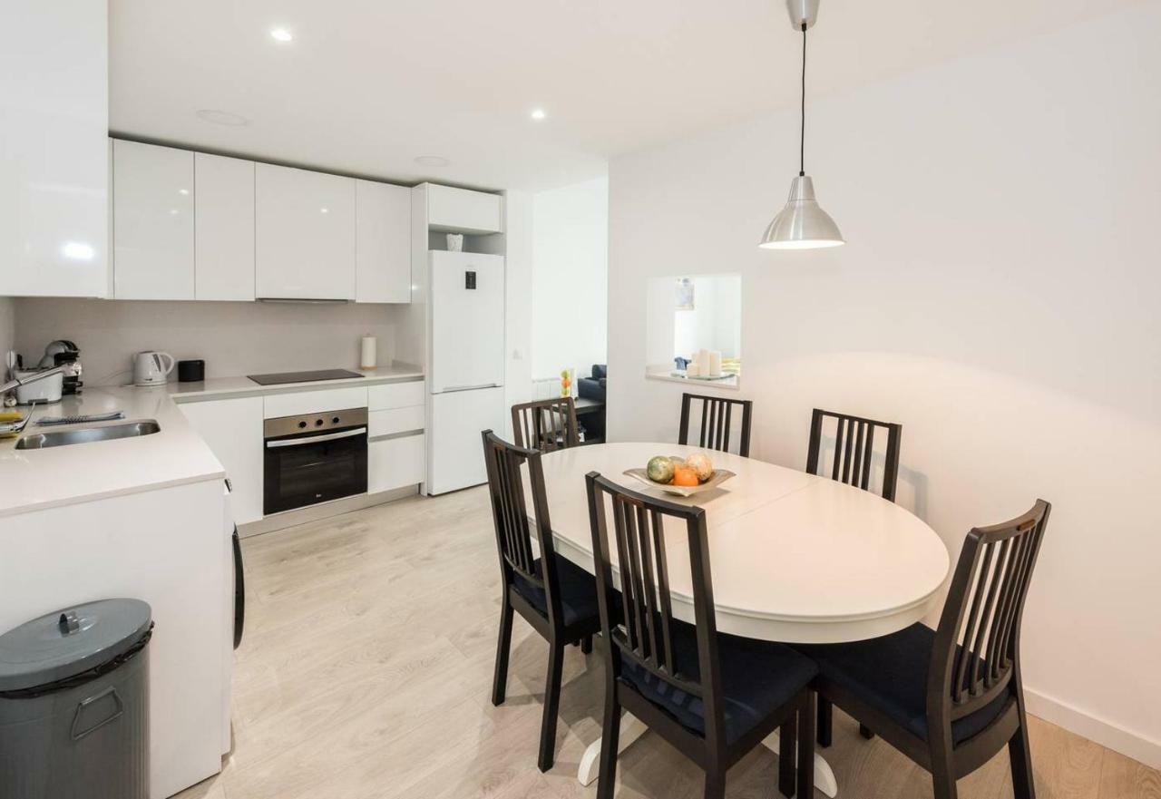 Modern With Ideal Location Next To Atocha Station Madrid Exterior foto