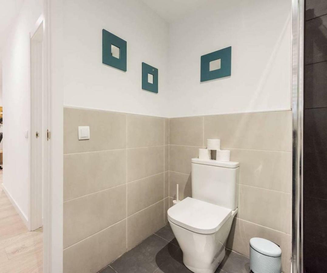 Modern With Ideal Location Next To Atocha Station Madrid Exterior foto